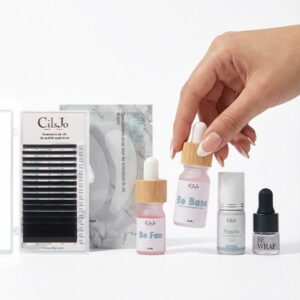 Échantillons extensions de cils et rehaussement de cils